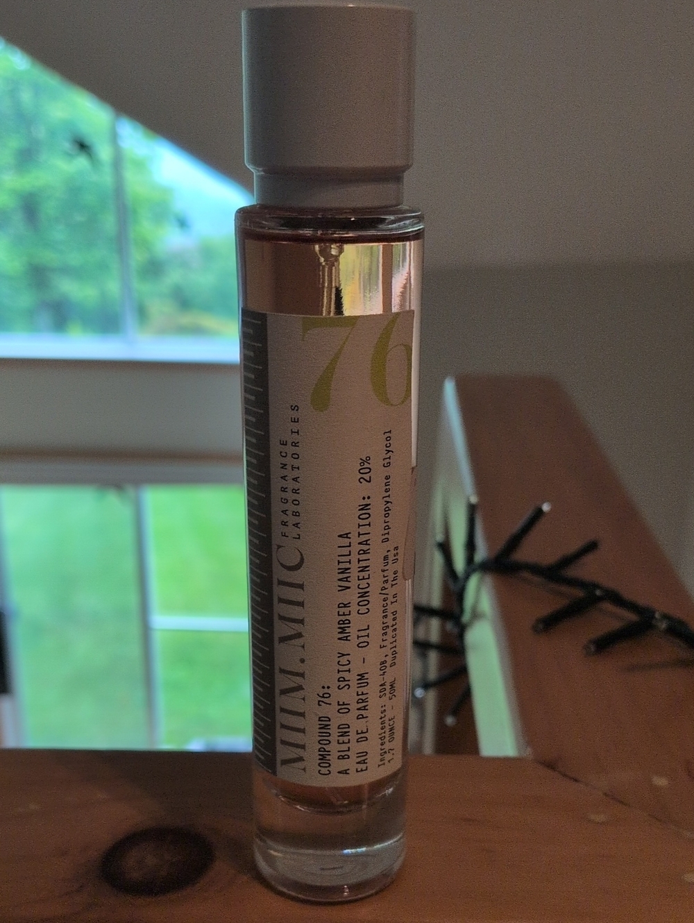 76 MIIM.MIIC Fragrance Amber Vanilla